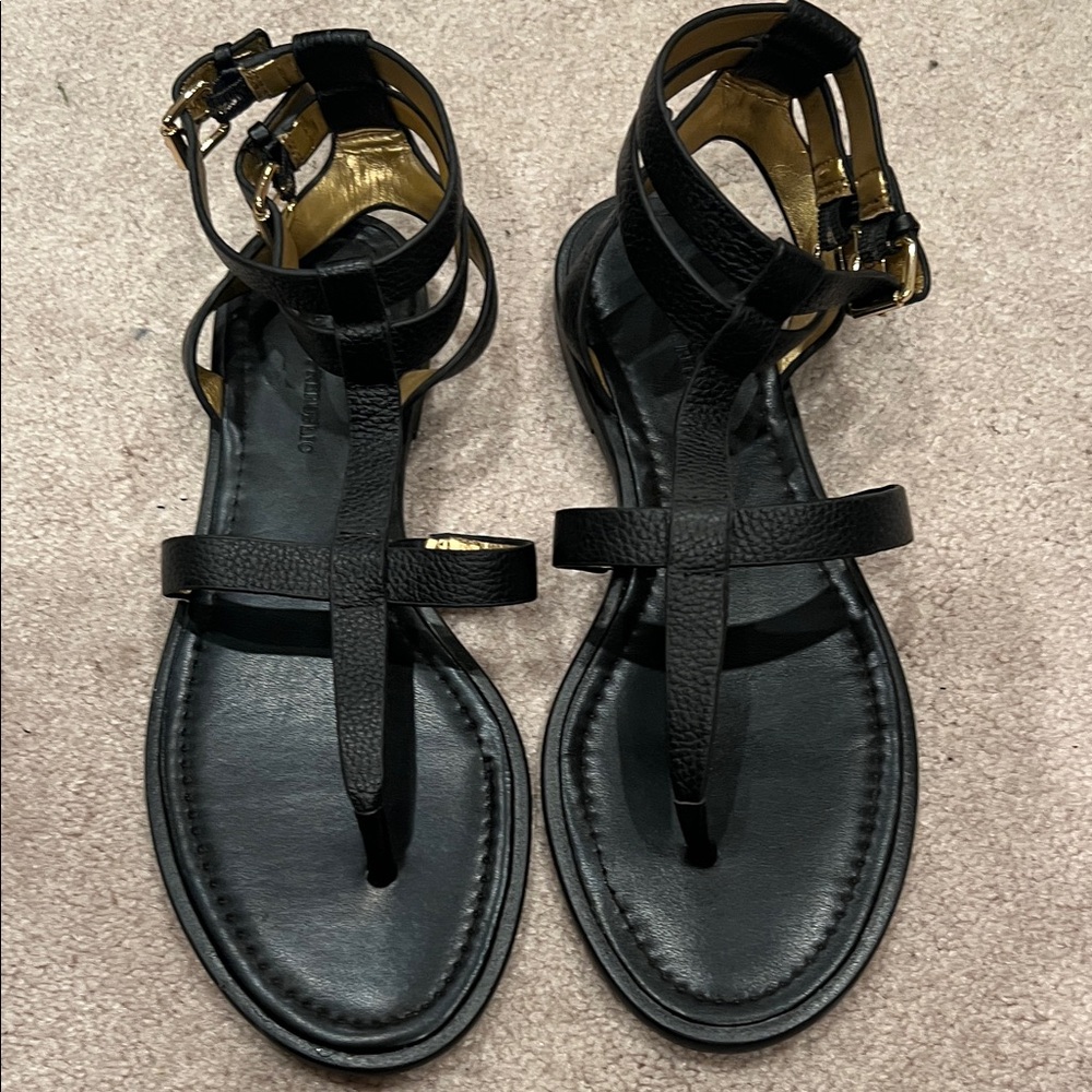 Banana Republic Corie T-Strap Black Leather Sandals